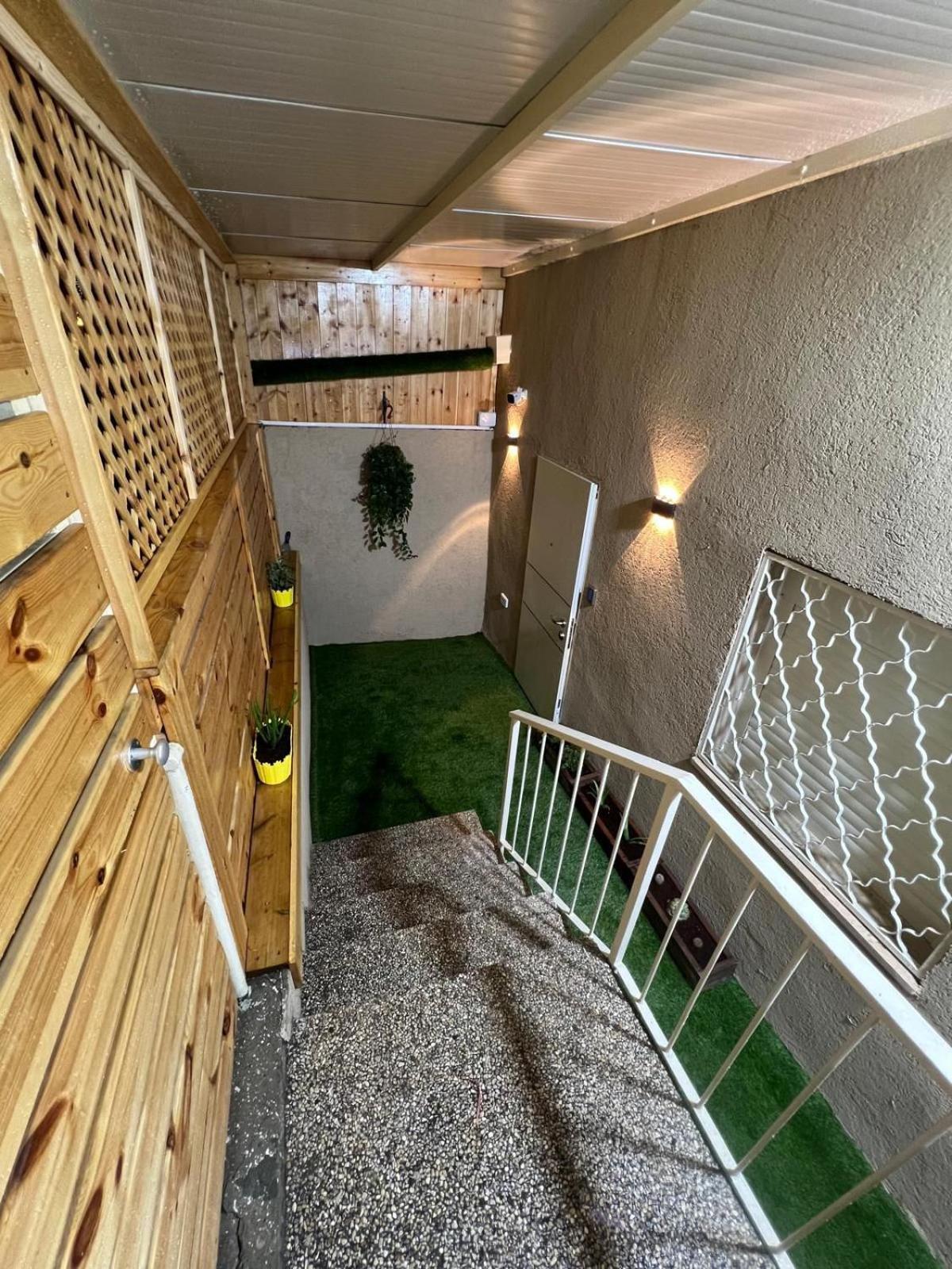Johny'S Boutique Apartment Hajfa Zewnętrze zdjęcie